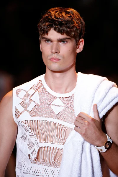 Look 36